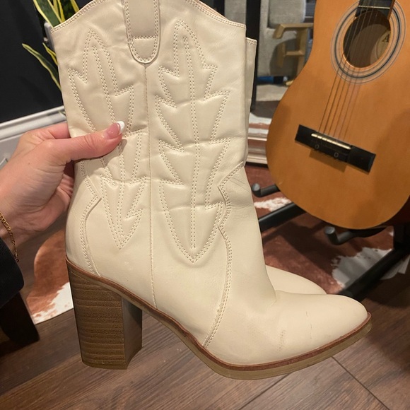 MIA Cream Heeled Western Boots - Picture 1 of 6